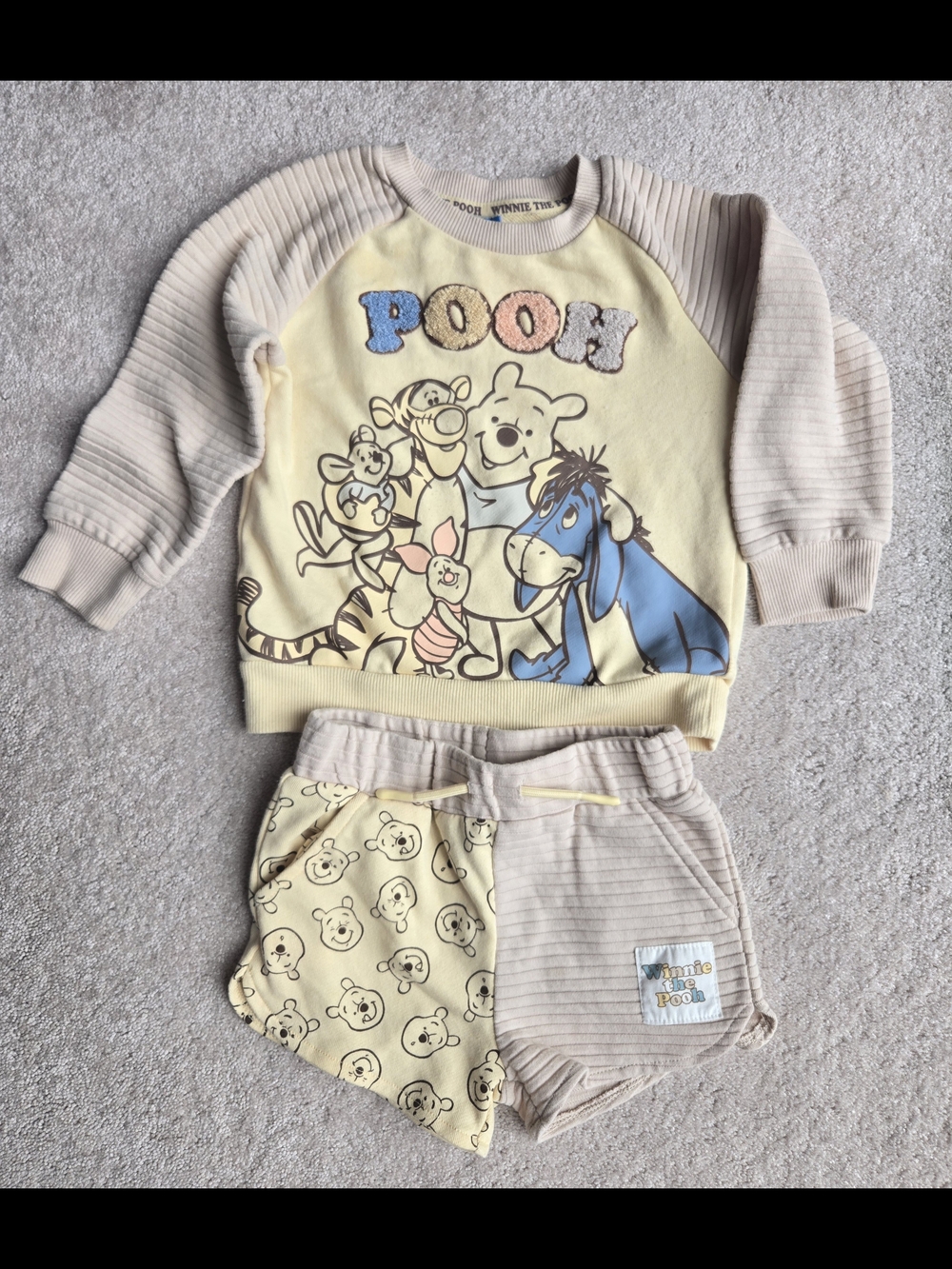 Disney Kids Pooh Beige Yellow Blue Matching Set - Picture 1 of 5